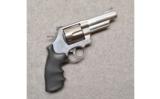 Smith&Wesson 629-6, 44 Magnum - 1 of 2