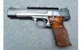 Smith&Wesson Model 41, 22 LR - 2 of 2