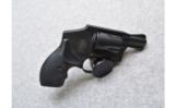 Smith&Wesson 442-2 Airweight - 1 of 2