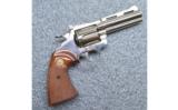 Colt Diamondback,38 Special - 1 of 2