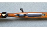 Weatherby Mark V,
300 WBY Mag - 3 of 7