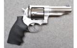 Ruger Redhawk,
41 Magnum - 1 of 2