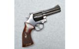 Smith&Wesson 586-8,357 Mag - 1 of 2