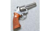 S&W 686 357 Mag - 1 of 2
