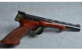 Browning Gold Line Medalist, 22 LR, Very Good Condition with Case - 2 of 6