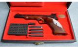 Browning Gold Line Medalist, 22 LR, Very Good Condition with Case - 5 of 6