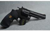 Colt Peacekeeper, .357 Magnum, Very Good Condition with Box - 2 of 3