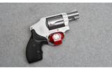 Smith & Wesson ~ 642-2 Airweight ~ .38 Spl - 1 of 2