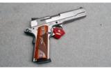 Smith & Wesson ~ SW 1911 ~ .45 ACP - 1 of 2