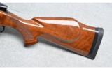 Weatherby ~ Mark V ~ .257 Weatherby Magnum - 6 of 8
