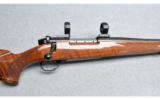 Weatherby ~ Mark V ~ .257 Weatherby Magnum - 2 of 8