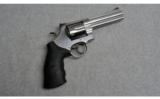 Smith & Wesson ~ 629-6 ~ .44 Magnum - 1 of 2