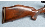 Weatherby ~ Mark V ~ 7mm Weatherby Magnum - 2 of 10