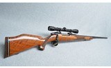 Weatherby ~ Mark V ~ 300 Weatherby Magnum - 1 of 10