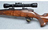 Weatherby ~ Mark V ~ 300 Weatherby Magnum - 8 of 10