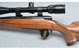 Weatherby ~ Mark V Varmintmaster ~ 22-250 Remington - 8 of 10