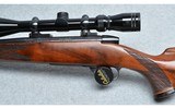Weatherby ~ Mark V Varmintmaster ~ 22-250 Remington - 8 of 10
