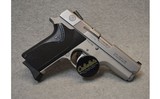 Simth & Wesson ~ 3953 ~ 9MM - 2 of 2