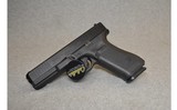 Glock ~ 17 Gen ~ 9MM Luger - 3 of 3