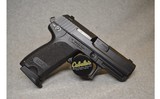 HK Sidearms ~ USP Compact ~ .40 S&W - 2 of 3