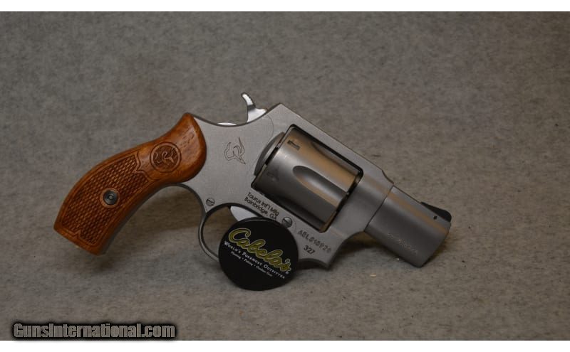 Taurus ~ 327 ~ .327 Federal Magnum