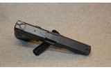Springfield Armory ~ XDM-40 ~.40 S&W - 3 of 4