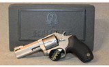 Taurus ~ Tracker ~ .44 Magnum