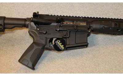 LWRC International ~ M61C ~ 5.56 NATO - Image 4 of 10