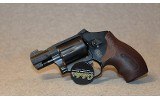 Smith & Wesson ~ 432-UC ~ .32 H&R Magnum - 4 of 4