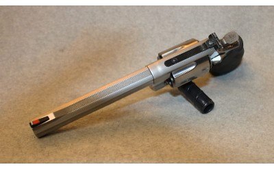 Smith & Wesson ~ 629-6 ~ .44 Magnum - Image 3 of 5