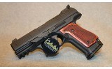 Carl Walther ~ Q4 SF ~ 9MM - 2 of 5