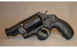 Smith & Wesson ~ Governor ~ .45 Colt/.45 ACP/.410 - 2 of 5