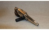 Smith & Wesson ~ 10-5 ~ .38 S&W Special - 2 of 4