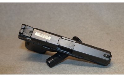 CZ ~ P-10 C ~ 9MM - Image 3 of 5