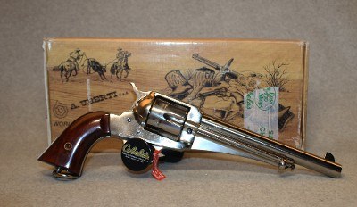 A. Uberti ~ 1875 Outlaw ~ .45 Colt - Image 1 of 5