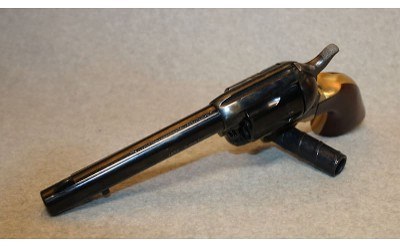 A. Uberti ~ 1873 ~ 9MM - Image 3 of 5