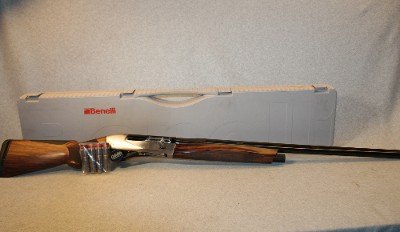 Benelli ~ Ethos Sport ~ 12 Gauge - Image 1 of 10