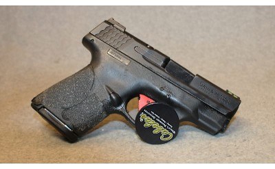 Smith & Wesson ~ M&P 9 Shield ~ 9MM - Image 2 of 5