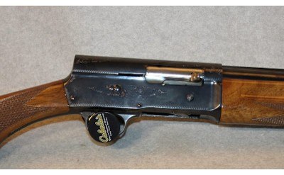 Browning ~ Light Twelve ~ 12 Gauge - Image 4 of 10