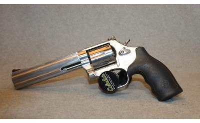 Smith & Wesson ~ 686-6 ~ .357 Magnum - Image 2 of 5
