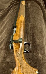 Remington Custom Shop 40-XR SPORTER in 22 LR with Awesome wood - 6 of 12