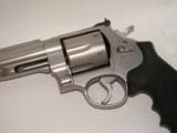 Smith & Wesson 629 - 4 of 9