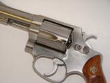 Smith & Wesson Model 60 {No Dash} - 2 of 11