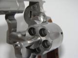 Smith & Wesson Model 60 {No Dash} - 9 of 11
