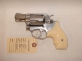 S&W 60 - 2 of 8