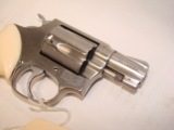 S&W 60 - 6 of 8