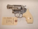 S&W 60 - 1 of 8