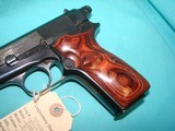 Browning Hi Power - 4 of 13