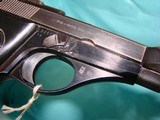 Beretta 100 - 9 of 12