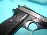 Beretta 100 - 6 of 12